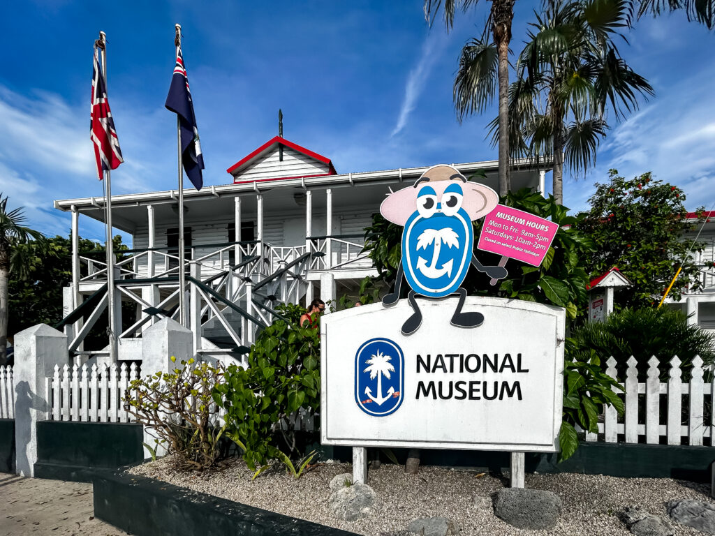 Fachada do Museu Nacional das Ilhas Caymans