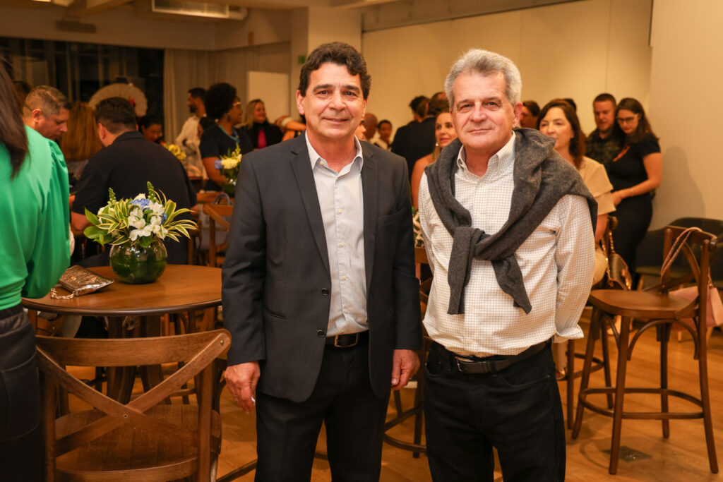 Jorge Jatoba, da Pier Operadora e Alceu Figueiredo da VCPTur