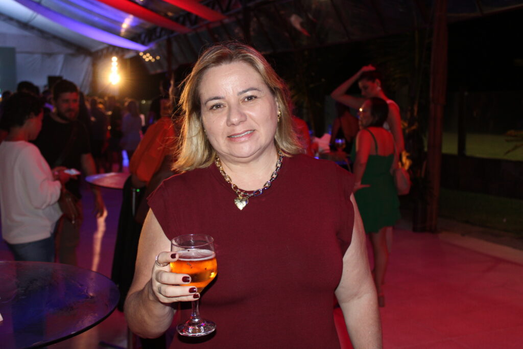 Jusiane Almeida, da Turismo 10 Taubaté