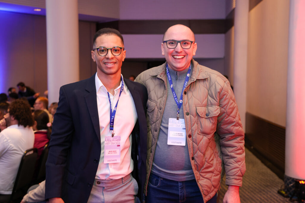 Kaire Abade, da Best Buy Travel e Felipe Becker, da Mobility