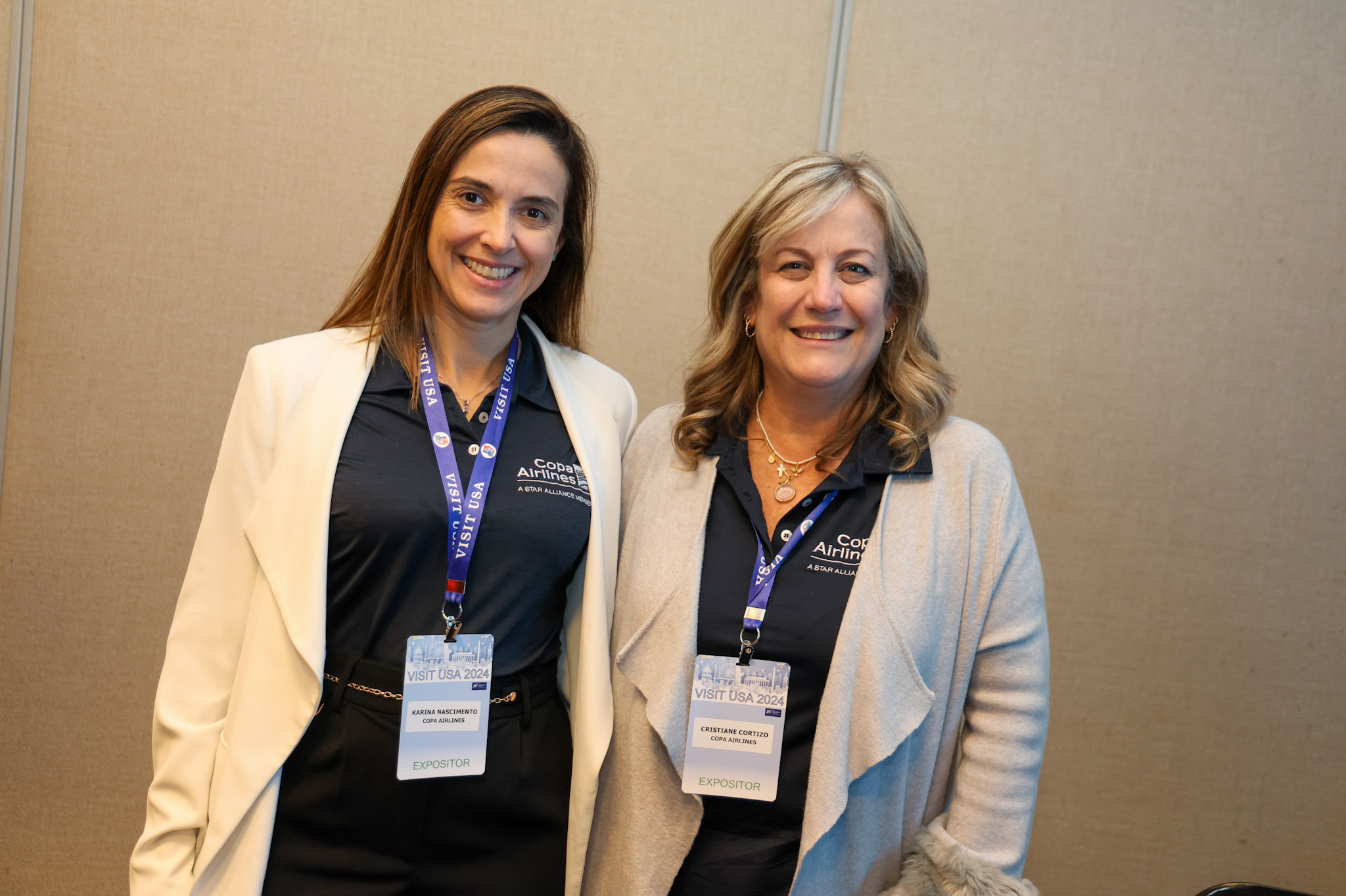 Karina Nascimento e Cristiane Cortizo, da Copa Airlines Karina Nascimento e Cristiane Cortizo, da Copa Airlines