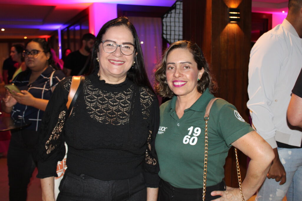 Lia Jatobá, da Abih-AL e Cristina Quirino, comercial da Luck Receptivo