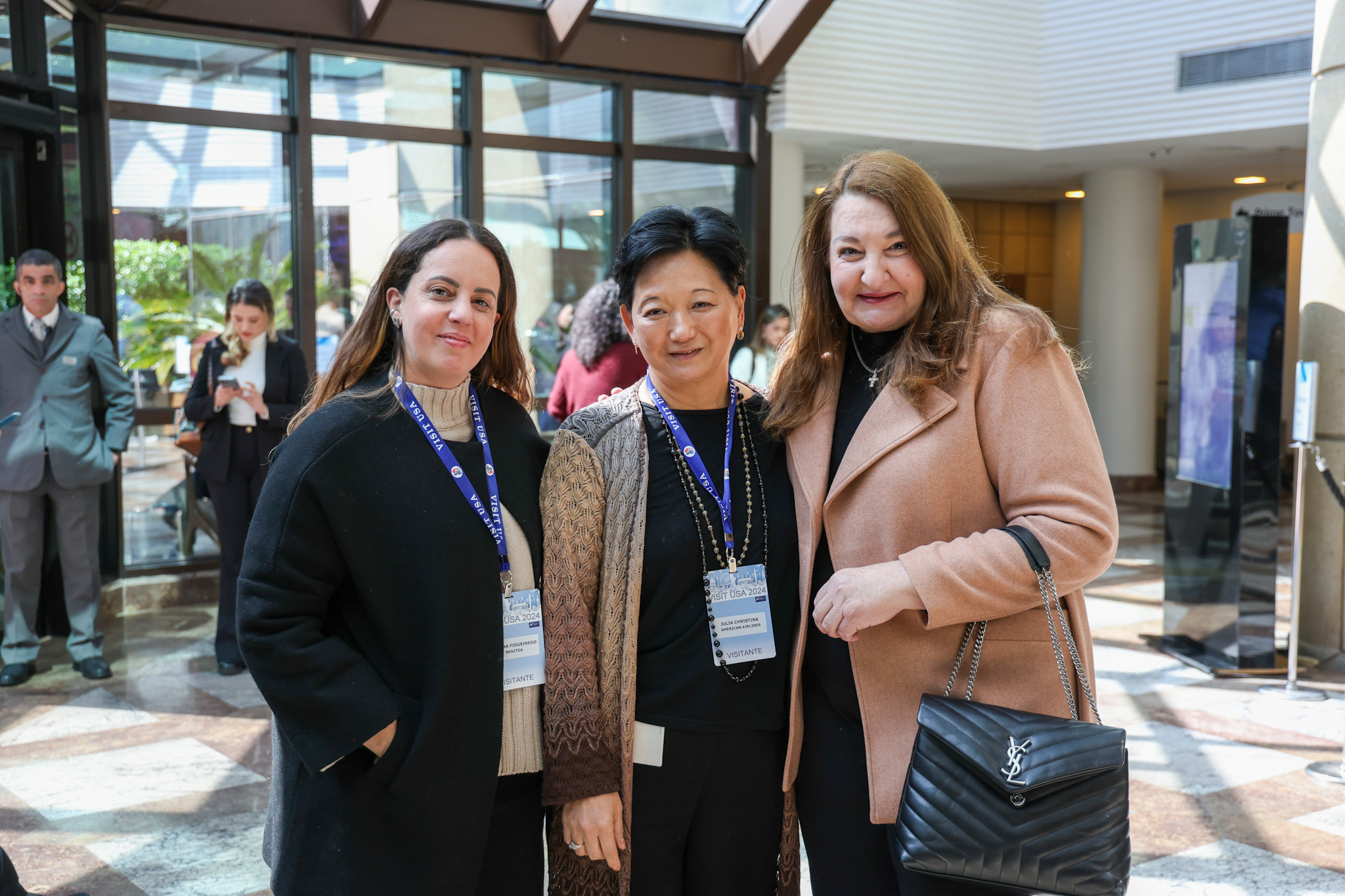 Marina Figueiredo, da Braztoa, Julia Yamanishi, da American Airlines e Magda Nassar Marina Figueiredo, da Braztoa, Julia Yamanishi, da American Airlines e Magda Nassar