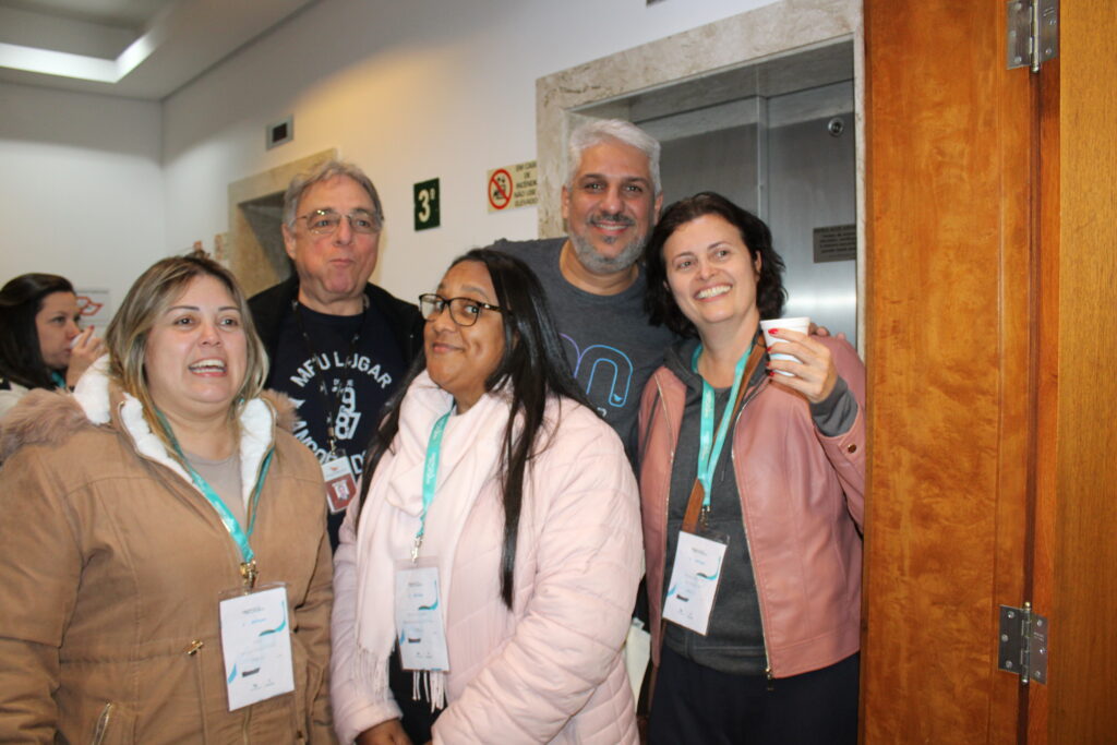 Miguel Jenotti e Marcelo Rolim, da Ancoradouro com Sueli, da Estylo Viagens, Roseli Almeida, da Promoxtur e Daniela Focante, da TDC Tour