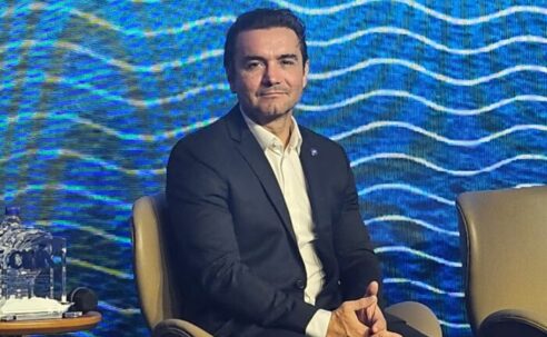 Ministro Celso Sabino defende tributação equilibrada para estimular crescimento econômico do Brasil