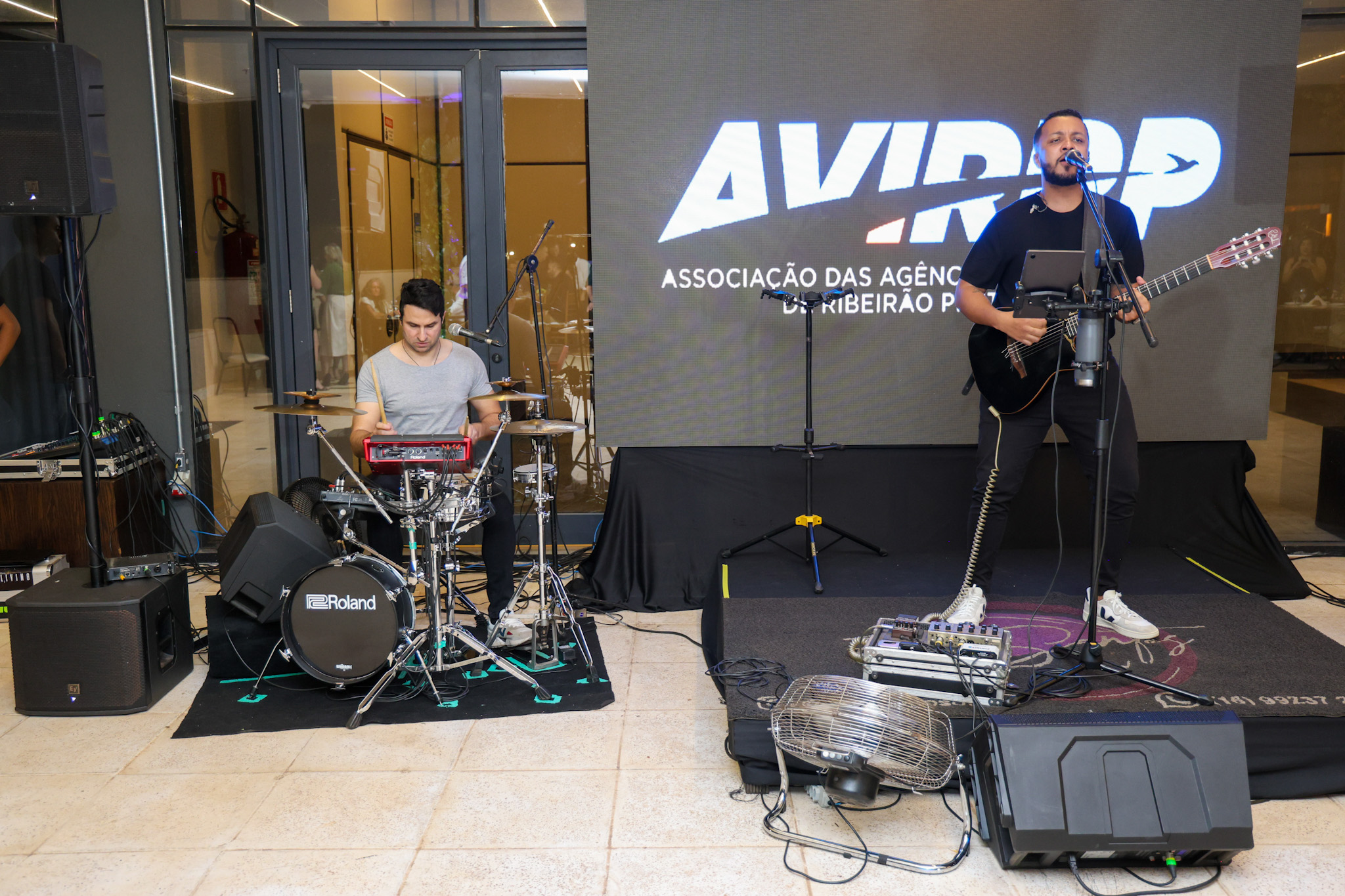Música ao vivo no coquetel