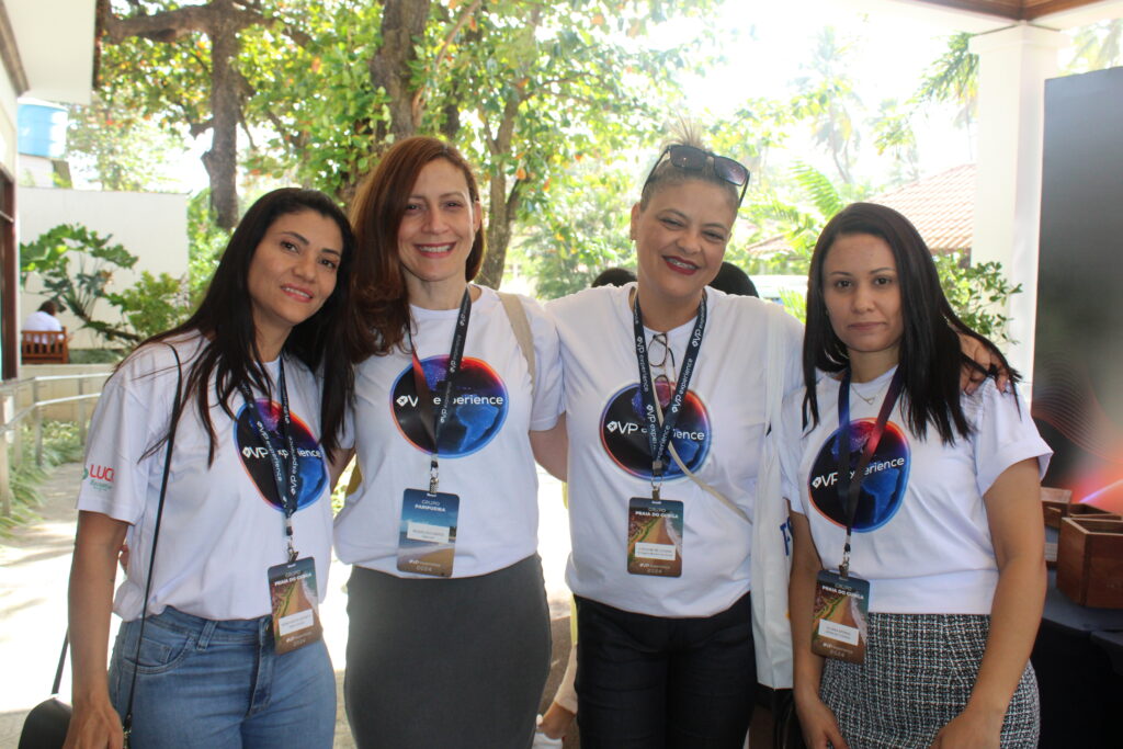 Núbia Matos, da Núbia Turismo, Raquel dos Santos, da Viaja.com, Jurcilene de Oliveira, da TZ Viagens e Juliana Afonso, da Astro Rei