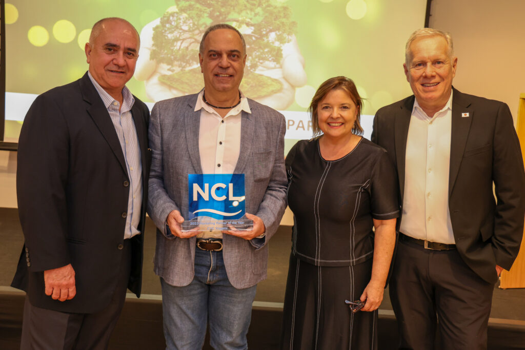 Orlando Palhares, da CVC Corp, entre João Gonçalves, Estela Farina e André Mercanti, da NCL