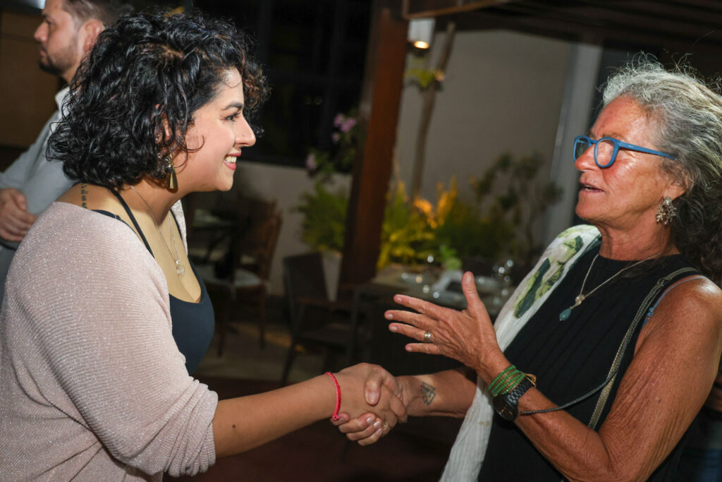 Paula Alves, do Ministério do Turismo do Uruguai e Mari Masgrau, do M&E