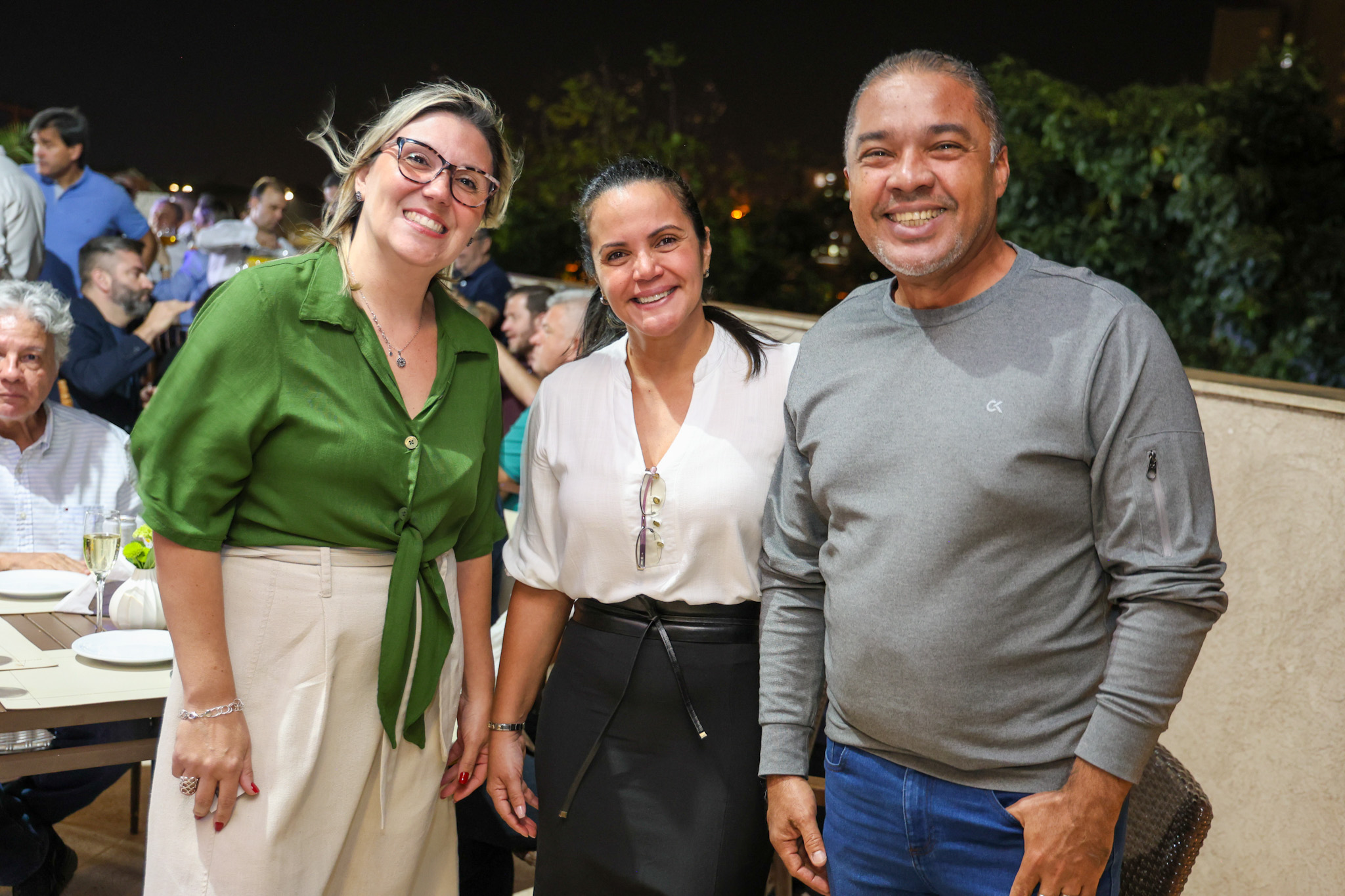 Paula Teixeira, do TRYP by Wyndham, Paula Floriano e Cláudio Jr., da BTM
