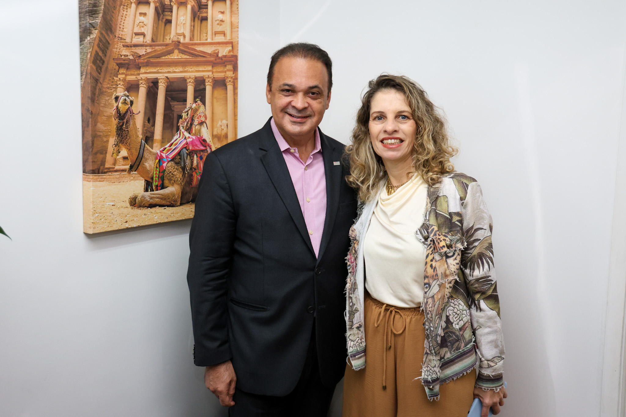 Roberto de Lucena, secretário de Turismo do Estado de São Paulo e Claudia Traballi, da Abav-SP Aviesp