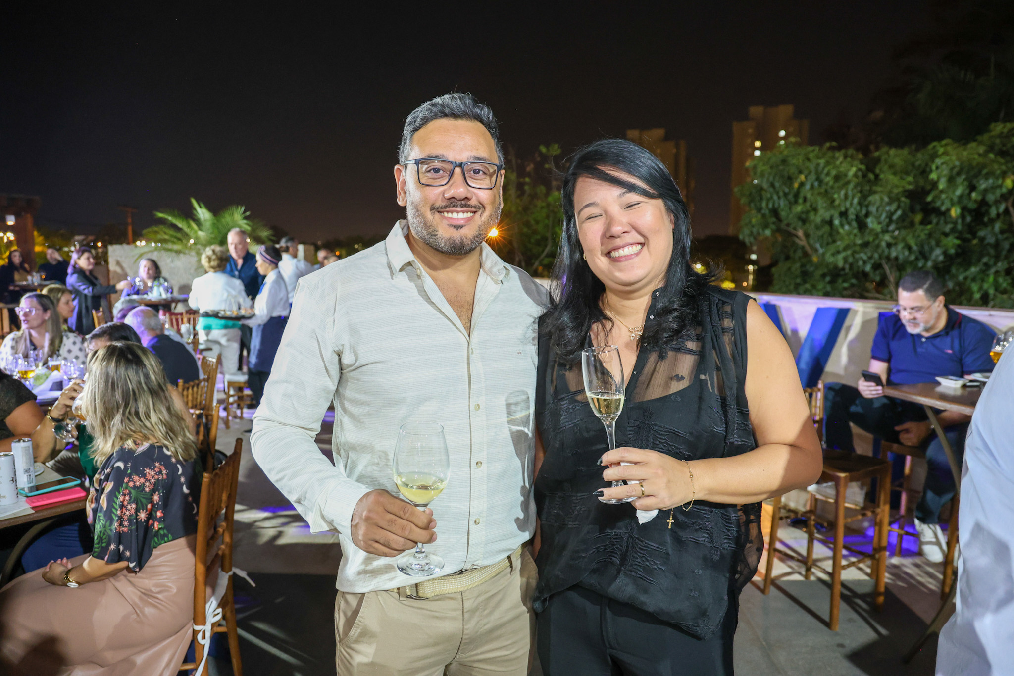 Rodrigo Bicudo, da Trend Viagens e Lydiane Fukayama, da Flytour