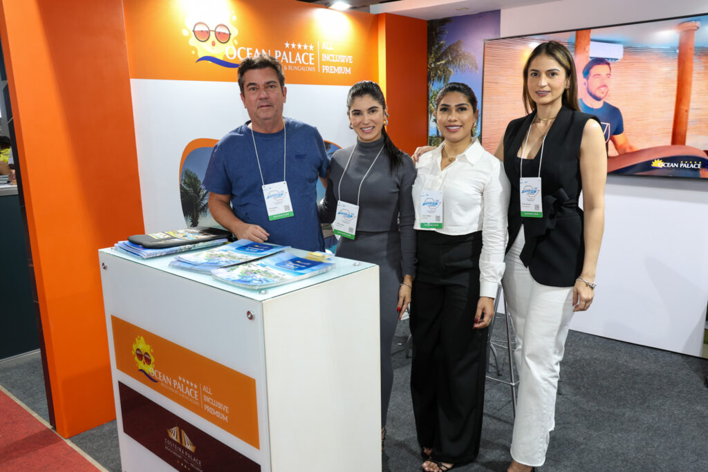 Ruy Pereira, Thalia Lima, Dielly Pereira, Maria Miliana, do Ocean Palace