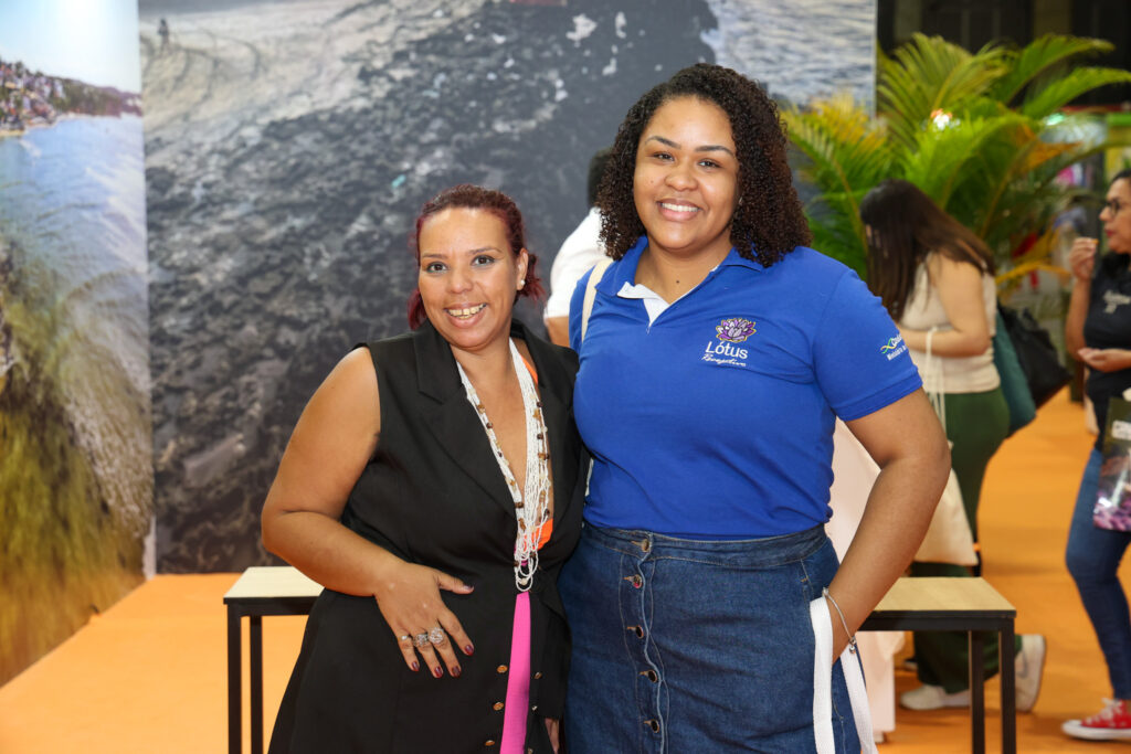 Telaine Freitas, freelance e Flávia Lima, da Lótus Receptivo