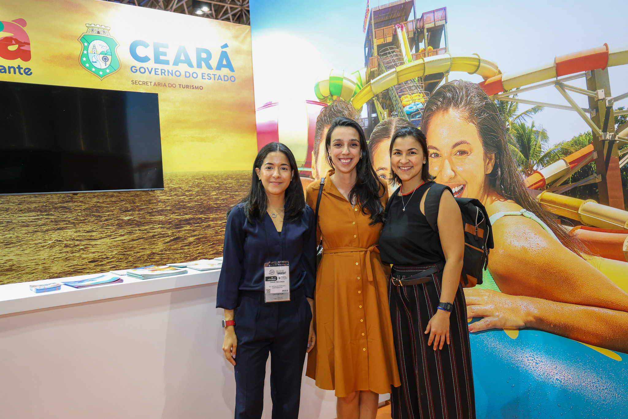Thaís Facundo, da Setur-CE, Bianca Pizzolito, da WTM-LA e Maria Catalina, da RX Global Thaís Facundo, da Setur-CE, Bianca Pizzolito, da WTM-LA e Maria Catalina, da RX Global