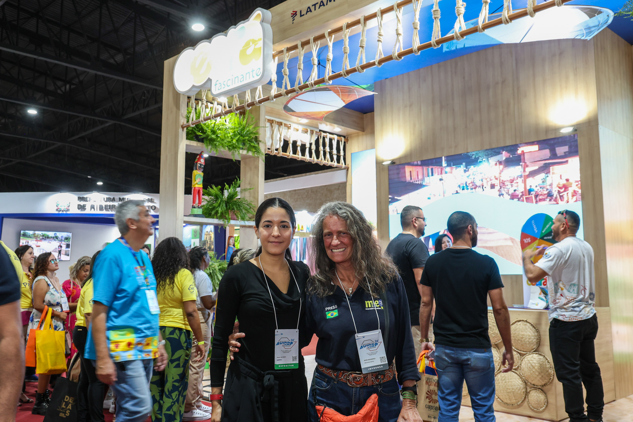 Avirrp 2024 chega ao fim e supera expectativas com mais de 5 mil pessoas; confira últimas fotos 1 Thais Facundo da Setur CE e Mari Masgrau do ME Avirrp 2024 chega ao fim e supera expectativas com mais de 5 mil pessoas; confira últimas fotos