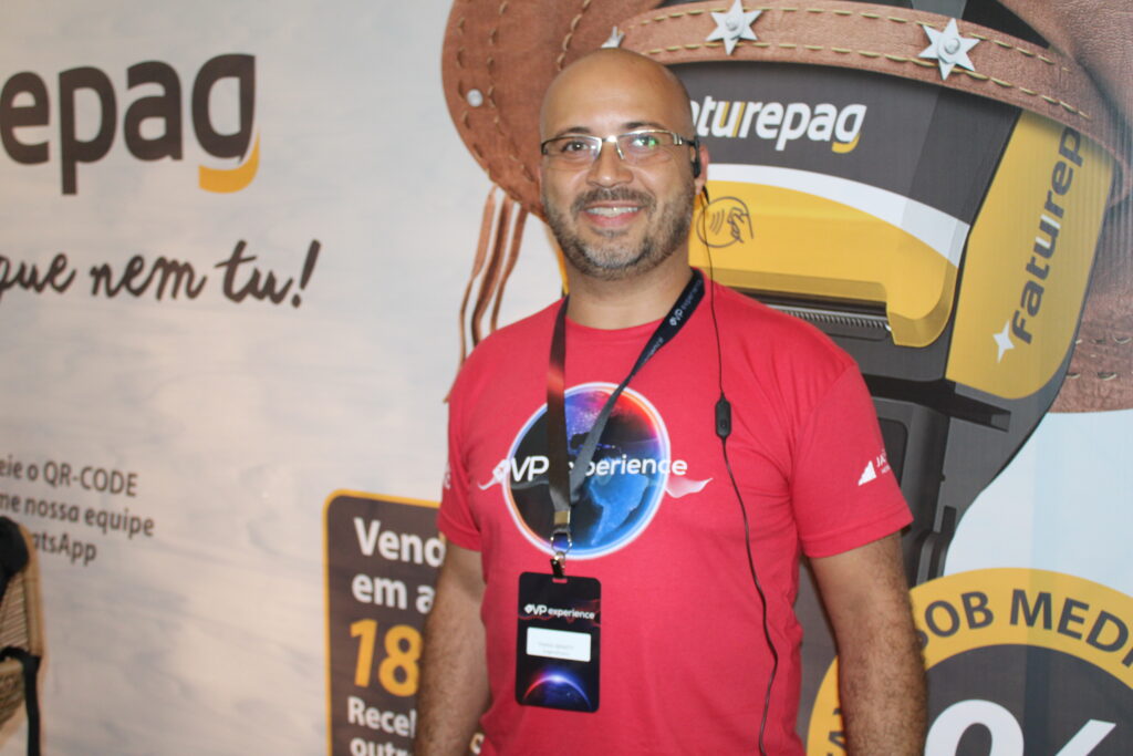 Thiago Benetti, executivo de vendas São Paulo