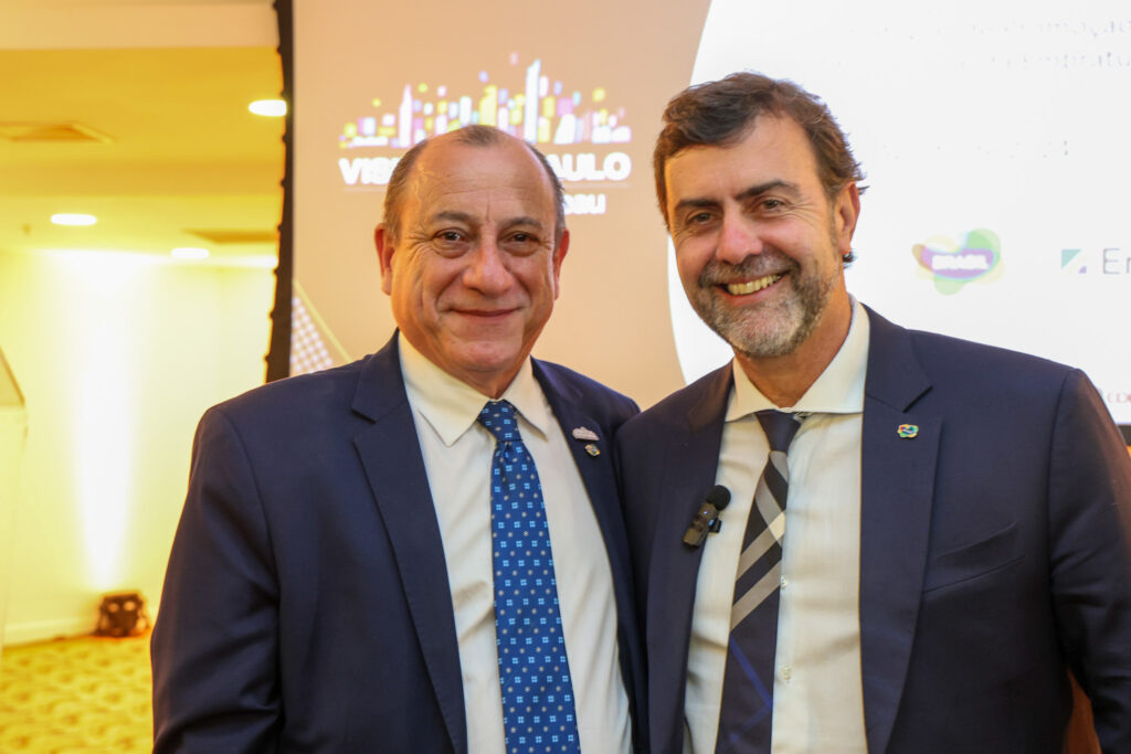 Toni Sando, do Visite São Paulo Convention Bureau e Marcelo Freixo, presidente da Embratur