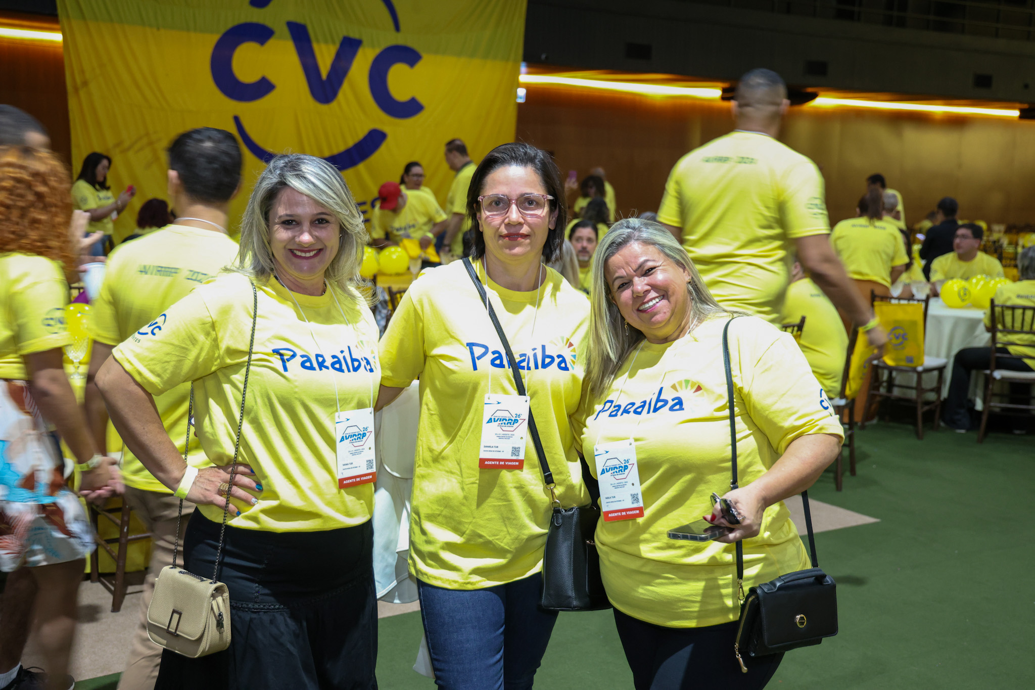 Vânia Paulino, Daniela Paulino e Neila Gualberto, da Vânia Tour