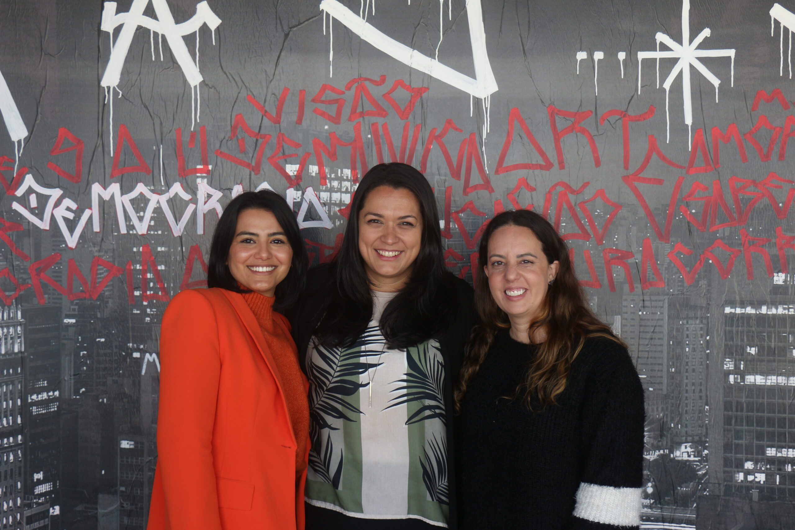 Victória de Paula, diretora de turismo de São Paulo, Fernanda Ascar, diretora da SPTURIS e Marina Figueiredo, presidente executiva da Braztoa Victória de Paula, diretora de turismo de São Paulo, Fernanda Ascar, diretora da SPTURIS e Marina Figueiredo, presidente executiva da Braztoa