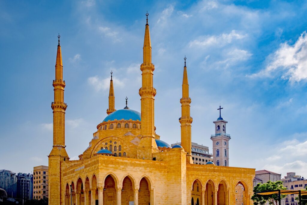 mosque 3720333 1280 Embaixada do Brasil no Líbano pede que brasileiros deixem o país