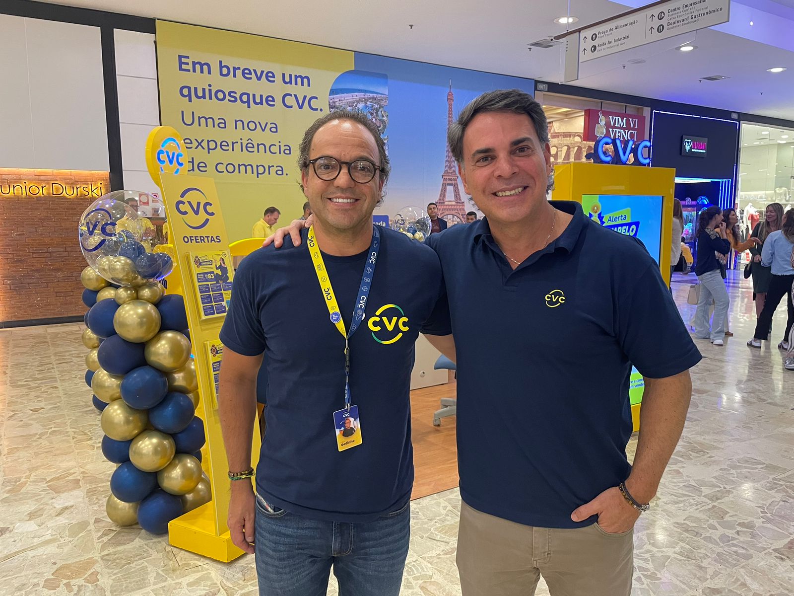 Fabio Godinho, CEO da CVC e Emerson Belan, diretor geral da CVC