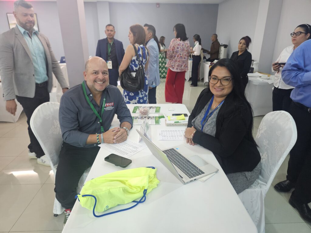 Rodada de negócios entre fornecedores e operadoras de viagem começou no Panamá TM; veja fotos Rodada de negócios entre fornecedores e operadoras de viagem começou no Panamá TM; veja fotos