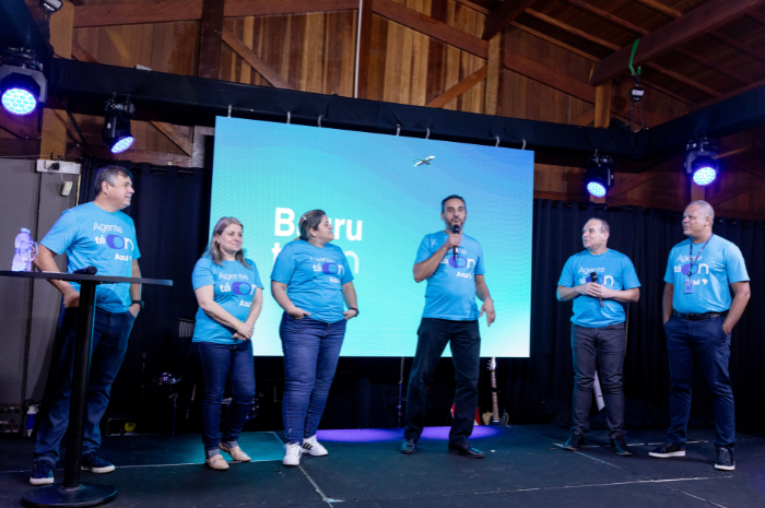 Azul viagens capacita agentes em Bauru e apresenta seus novos 550 voos para a alta temporada 1 Capacitação da Azul faz parte do projeto "Agente Ta On" (Divulgação/Amadeus)