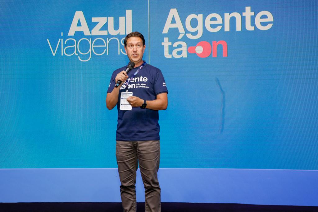 Diretor da Azul Viagens recebe título de cidadão potiguar por contribuições ao Turismo 1 AZUL VIAGENS AGENTE TA ON FOTO ERIC RIBEIRO 10 Diretor da Azul Viagens recebe título de cidadão potiguar por contribuições ao Turismo