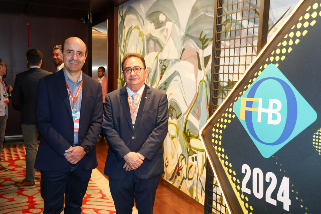 Antonio Dias, do The Palme e Manoel Linhares, da ABIH Nacional