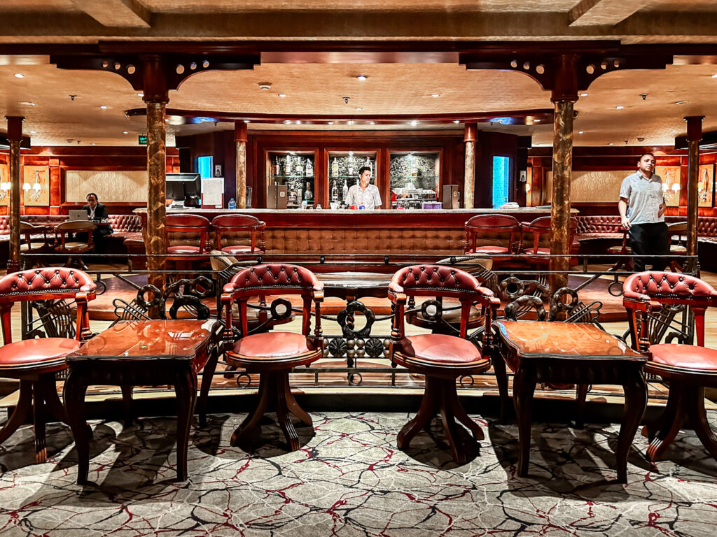 Bar do lounge no Princess Sarah