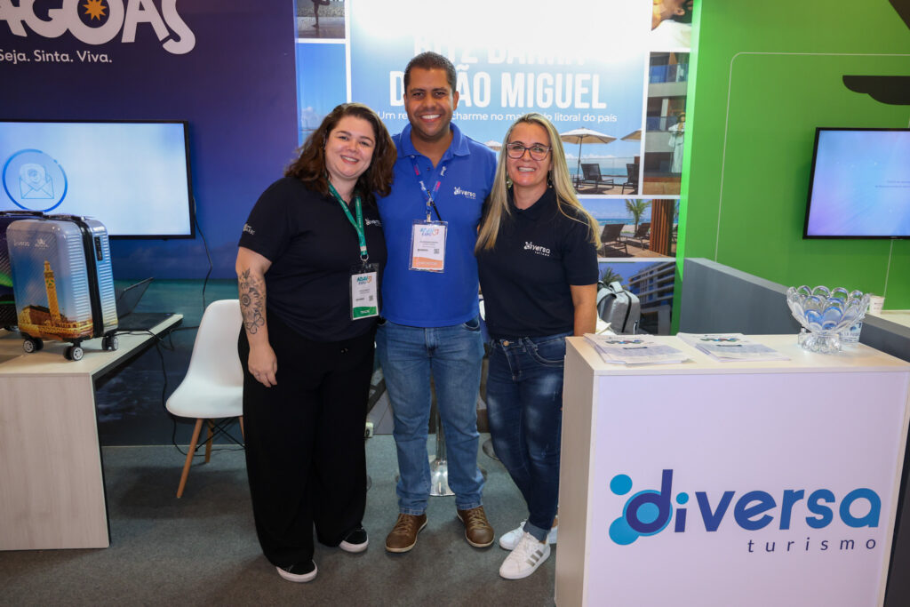 Bruna Rorato, Sanderson Pereira, e Ivani Oliveira, da Diversa
