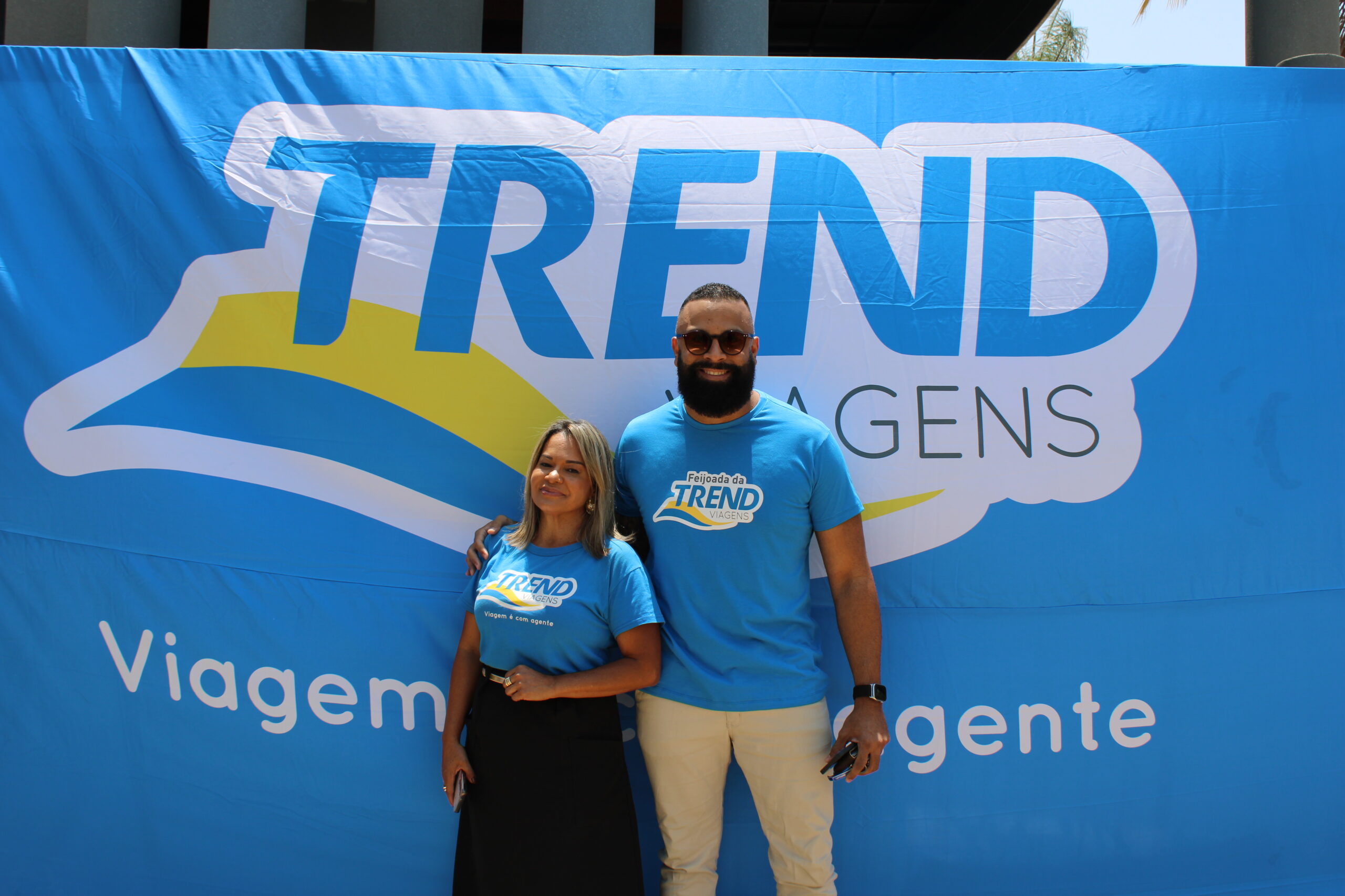 Bruno Moreira, da Paytrack e Edvânia Palhares, da Trend