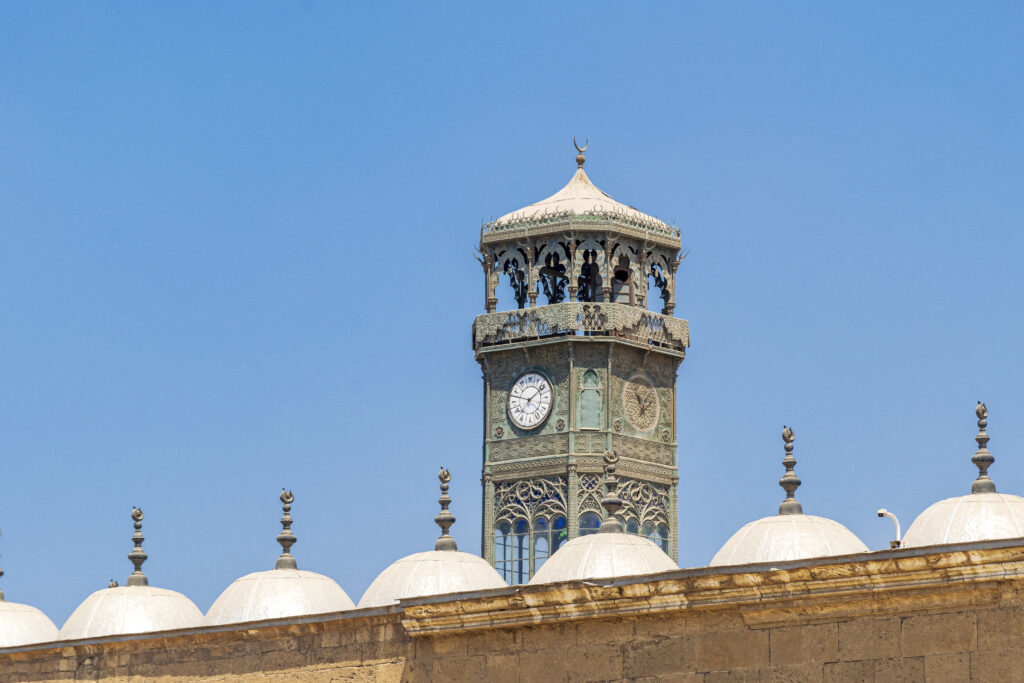 Torre do relógio na Mesquita Muhammad Ali