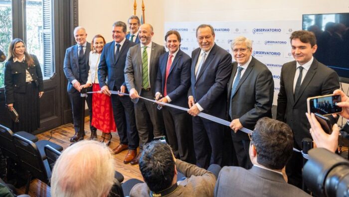 Primeiro Observatório de Direito em Turismo da América Latina é lançado em Montevidéu 1 Cerimônia no Uruguai marcou a inauguração do 1º Observatório de Direito em Turismo da América Latina e Caribe (Leo Correa/Mintur Uruguai)