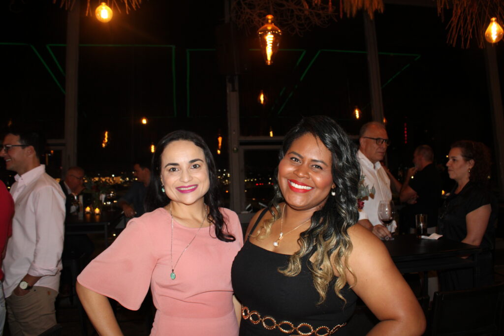 Cris Evangelistta e Amanda Farias, da Ecos Turismo