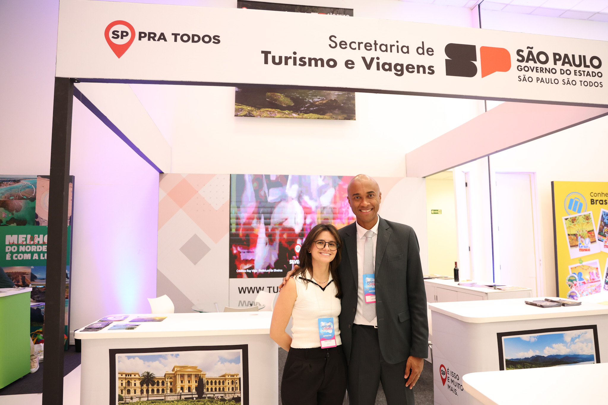 Daniele Prado e Luís Sobrinho, da Setur-SP