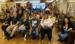 A operadora e rede de hotéis promoveram um café da manhã para treinar os profissionais sobre seus destinos (Divulgação/Diversa)