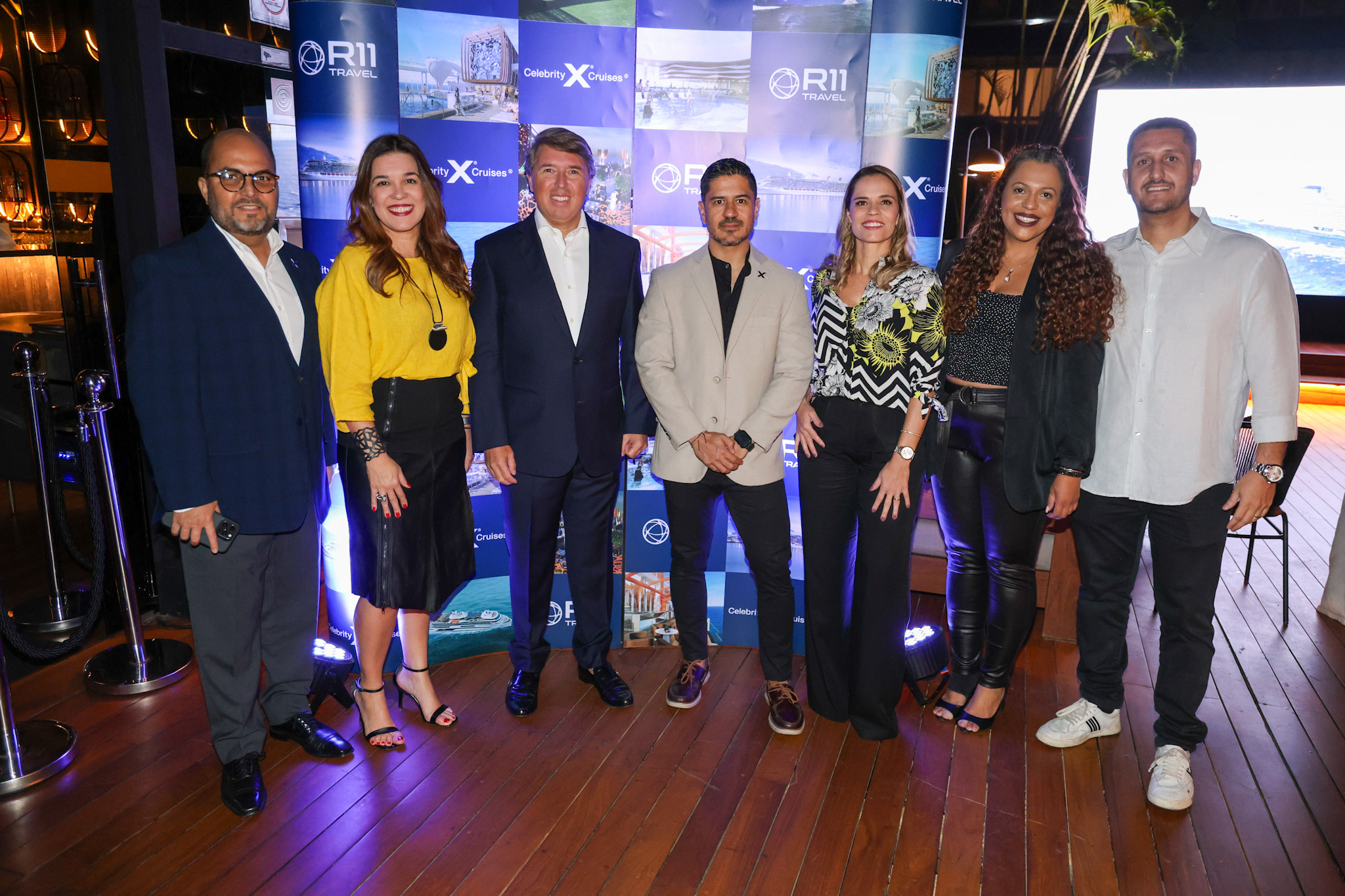 Equipe da R11 e Celebrity Cruises Equipe da R11 e Celebrity Cruises