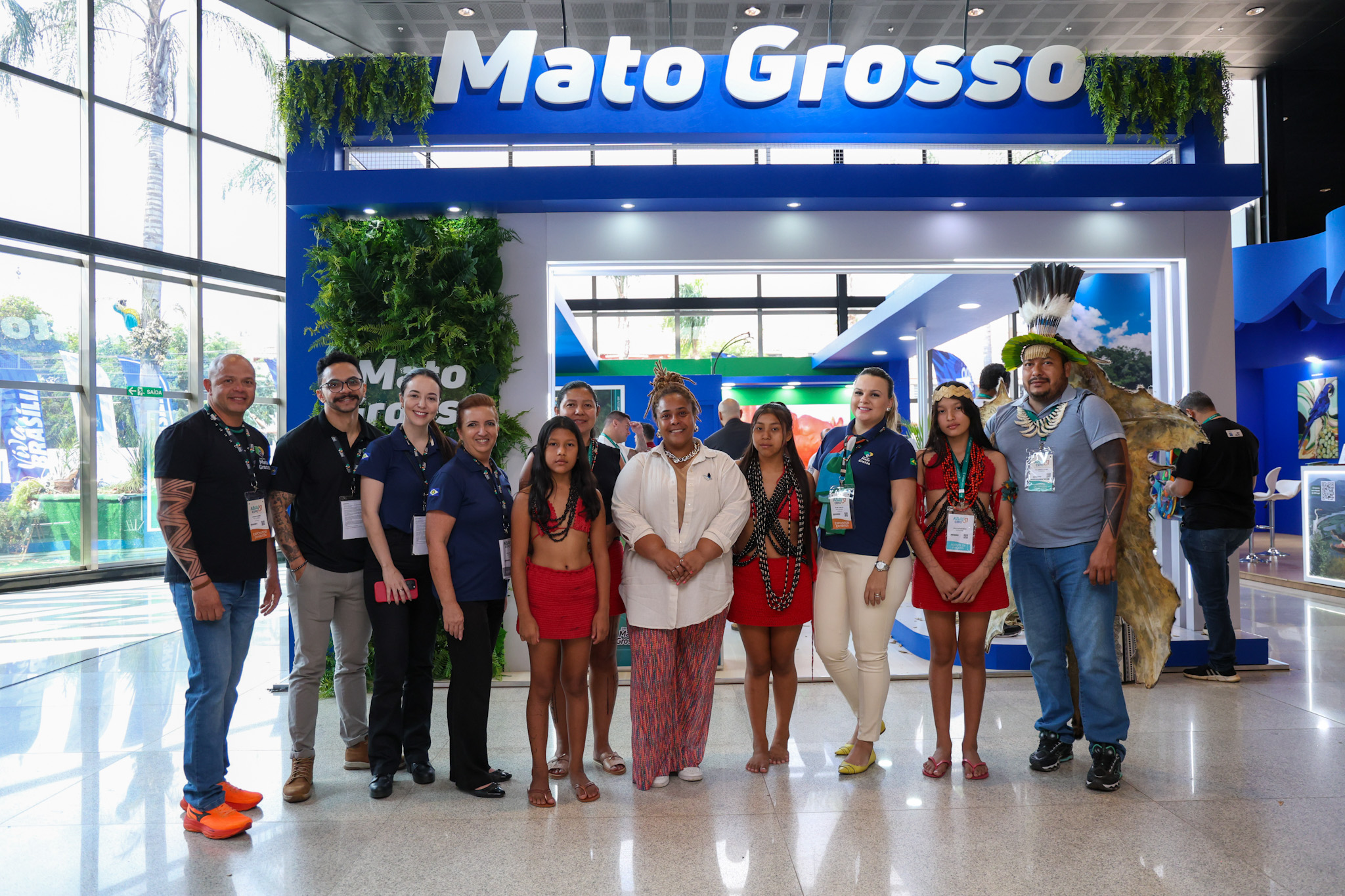 Equipe da Setur-MT, Embratur, e Balatiponé Umutina Equipe da Setur-MT, Embratur, e Balatiponé Umutina