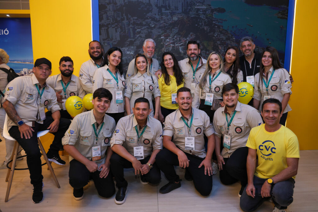 Expositores de Jalapão com equipe da CVC Agentes