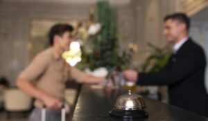 São Paulo supera 500 mil empresas ativas no setor de hotéis, bares e restaurantes, aponta Fhoresp