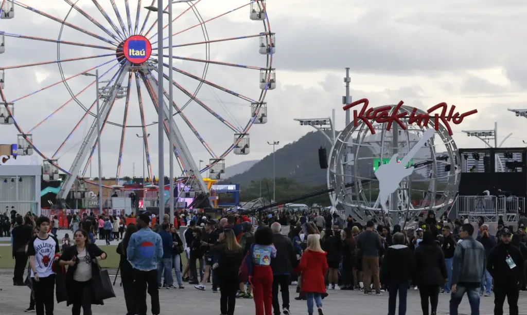 Justiça monta posto de atendimento no Rock in Rio Justiça monta posto de atendimento no Rock in Rio