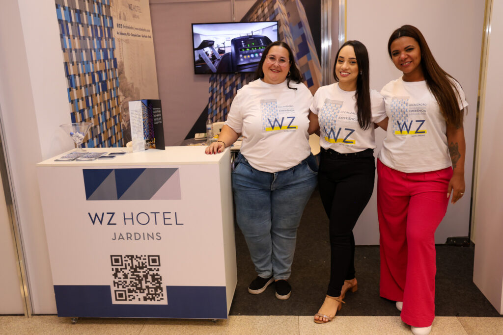 Helena Mesquita, Iara Pinheiro, e Nelly Silva, do WZ Hotel