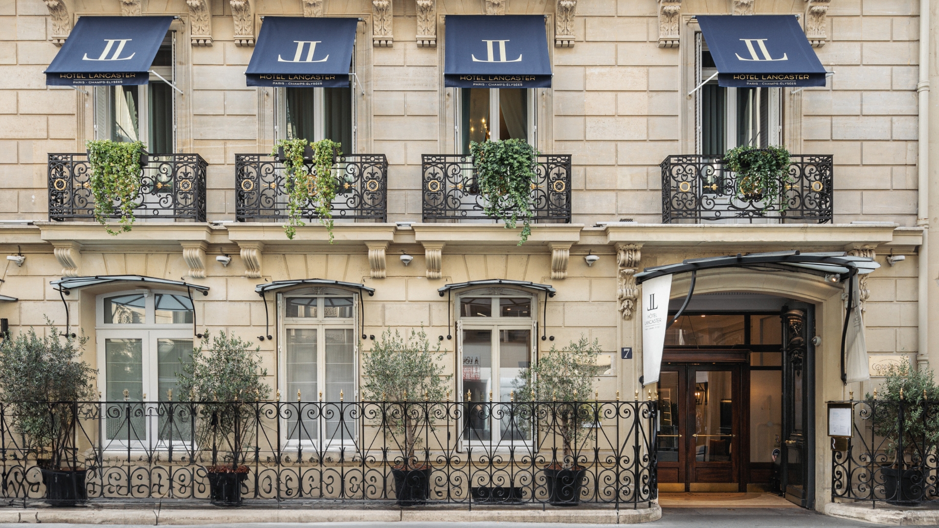 Executivos do Hôtel Lancaster e Le Burgundy chegam ao Brasil para a France Excellence 1 Hotel Lancaster Facada Executivos do Hôtel Lancaster e Le Burgundy chegam ao Brasil para a France Excellence