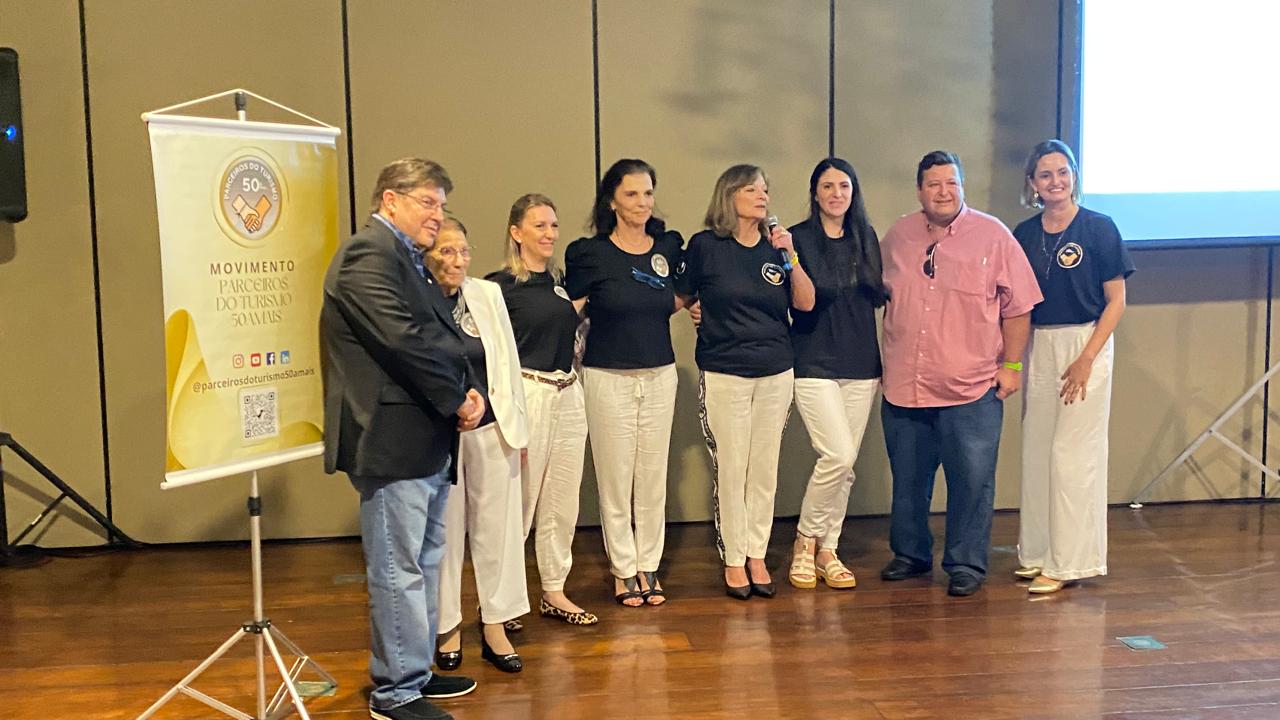 Casa Grande Hotel e Movimento 50Amais lançam produto temático ‘Anos Dourados’ 1 IMG 20240923 WA0018 Casa Grande Hotel e Movimento 50Amais lançam produto temático ‘Anos Dourados’