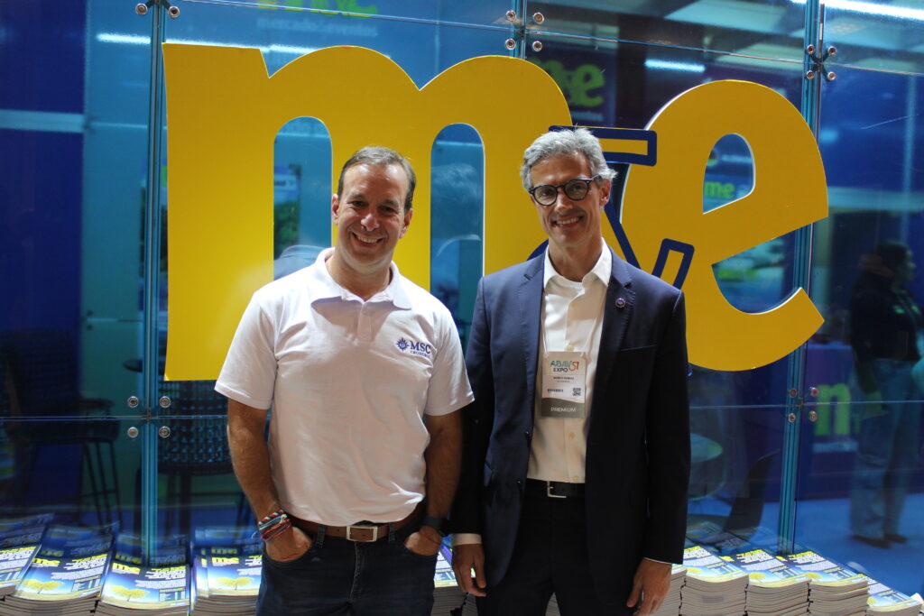 Adrian Ursilli, da MSC com Marco Ferraz, da Clia Brasil