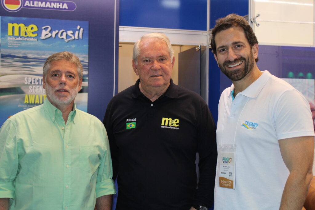 Nuno Ferrari, do Olissippo com Roy Taylor, do M&E, e Bruno Heleno, da Trend