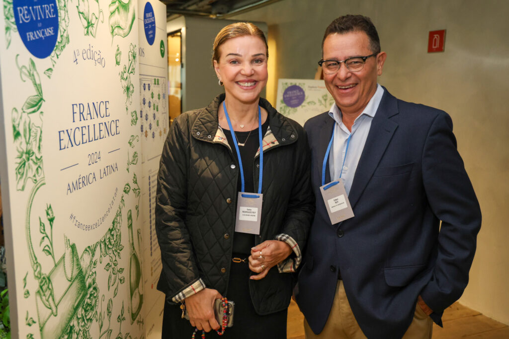 Ivana Ruy, da Click Mundi Viagens e Édson Ruy, da Mondiale