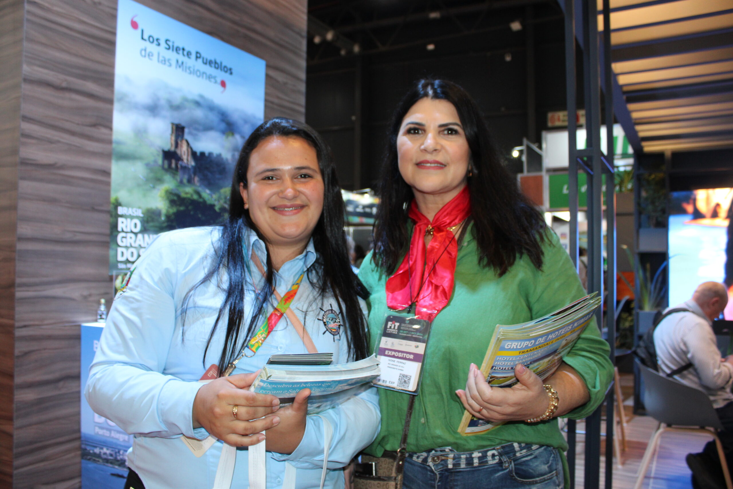 Janaina Machado, do Macuco Safari, e Ivone Ferraz, do Rio Grande do Sul